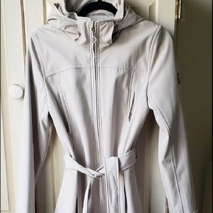 Calvin Klein BeltedTrenchcoat in size s